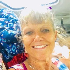 Meet your Posher, Sandra